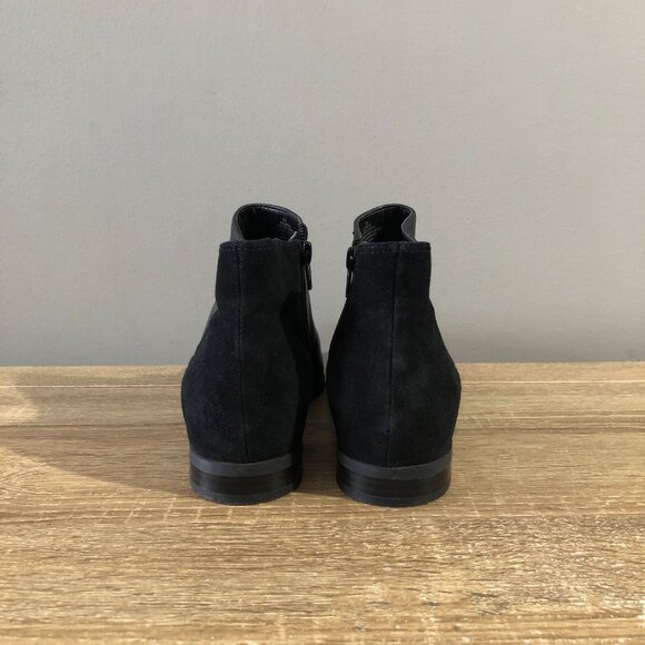 Nine West Womens Size 8 Black Leather Studs Flats Zip Ankle Booties - Picture 4 of 11